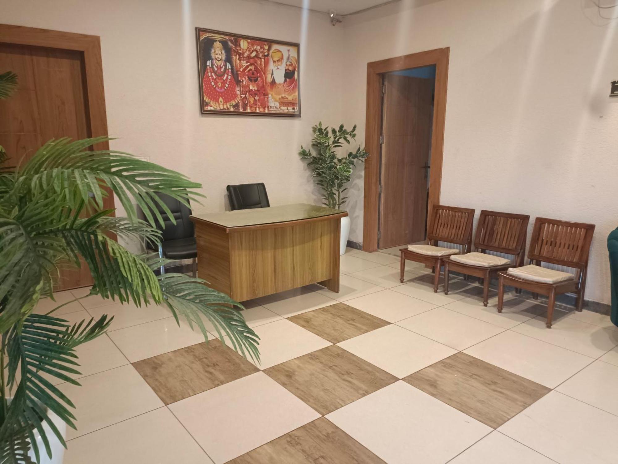 The Aura Grand Hotel & Banquet - A Unit Of Sitara Kollection Hotels Rohtak Kültér fotó